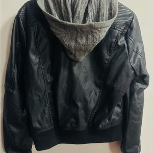 Cozy Ci Sono by Cavalini vegan leather jacket, removable knitted hood